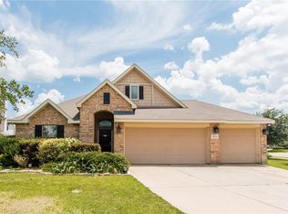 1613 Wickham Dr, Burleson, TX 76028
