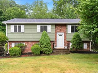 223 Newport Avenue, Tappan, NY 10983