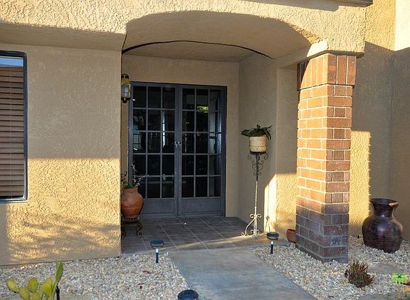 2nd image of 3040 Regency Dr N