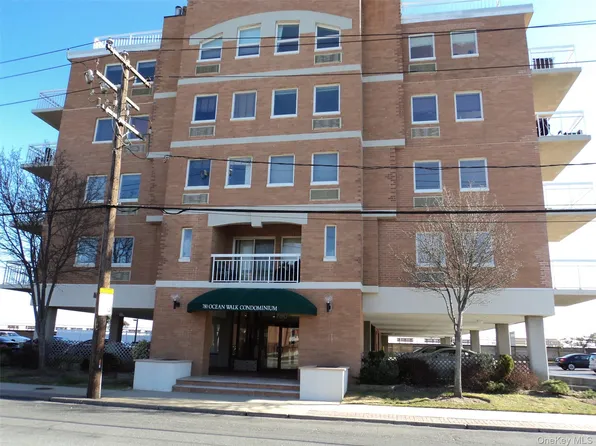 780 W Broadway, Long Beach, NY
