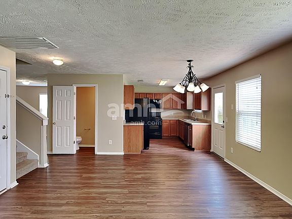 4th image of 1215 Lasalle Dr