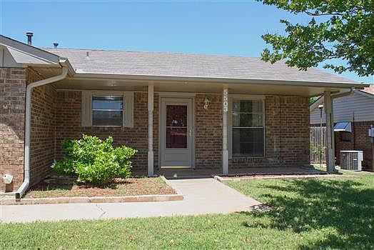 3rd image of 5503 NW Kirkley Pl