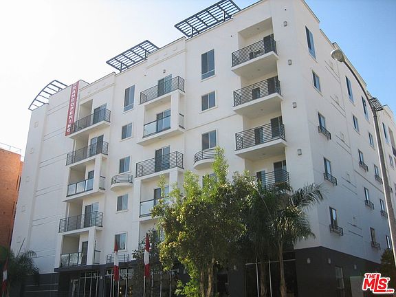 2nd image of 733 S Manhattan Pl Unit 404