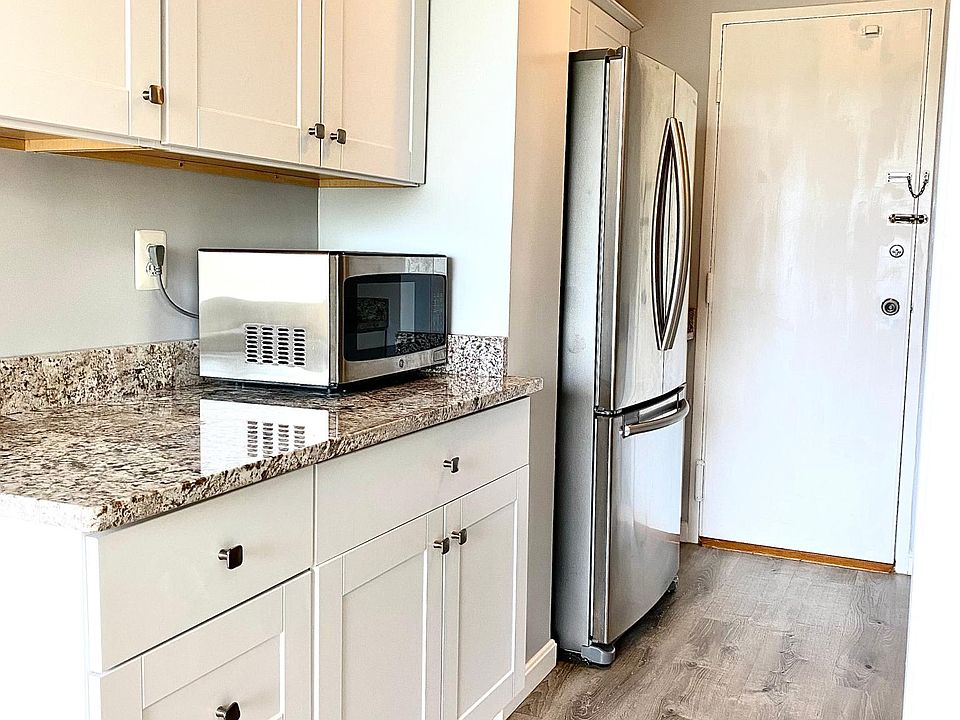 1st image of 10500 Rockville Pike Unit 521