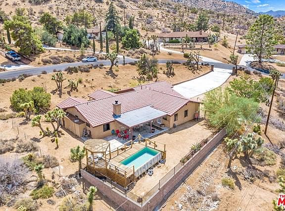 2nd image of 55550 El Dorado Dr