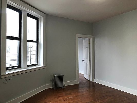 1st image of 612 Academy St #2E