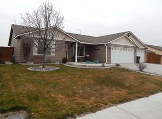 5307 Jefferson Dr, Pasco, WA 99301