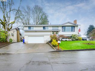 17535 Springhill Pl, Gladstone, OR 97027