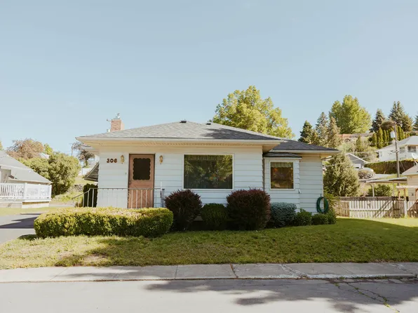 306 E Poplar St, Colfax, WA 99111