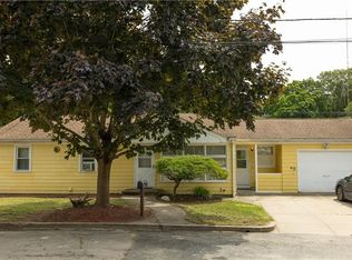 25 Colvin St, West Warwick, RI 02893