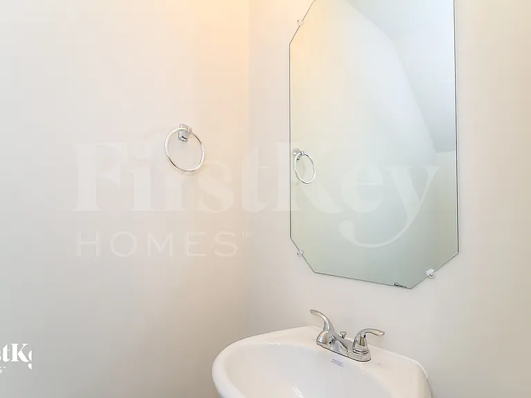 1909 Allyson Ave — Photo 14