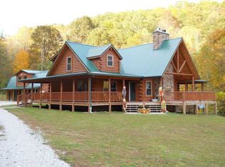 409 Providence Rd, Elizabeth, WV 26143