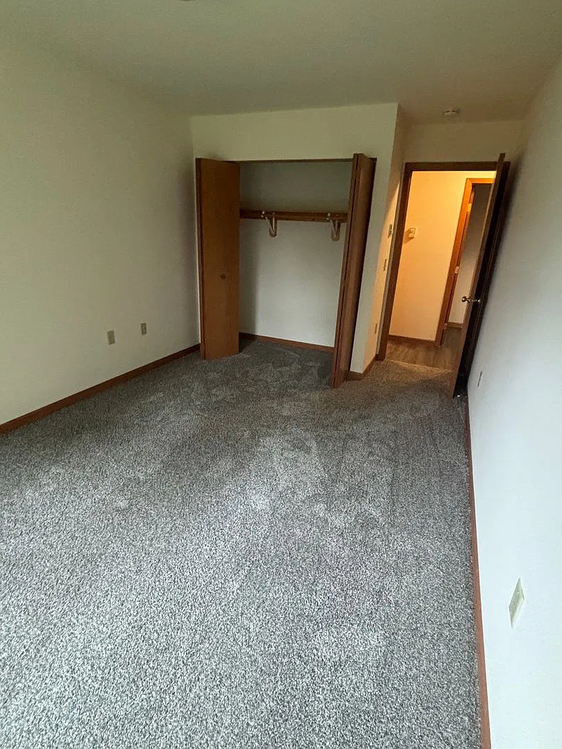 Mount Horeb Apartments LLC — Photo 3