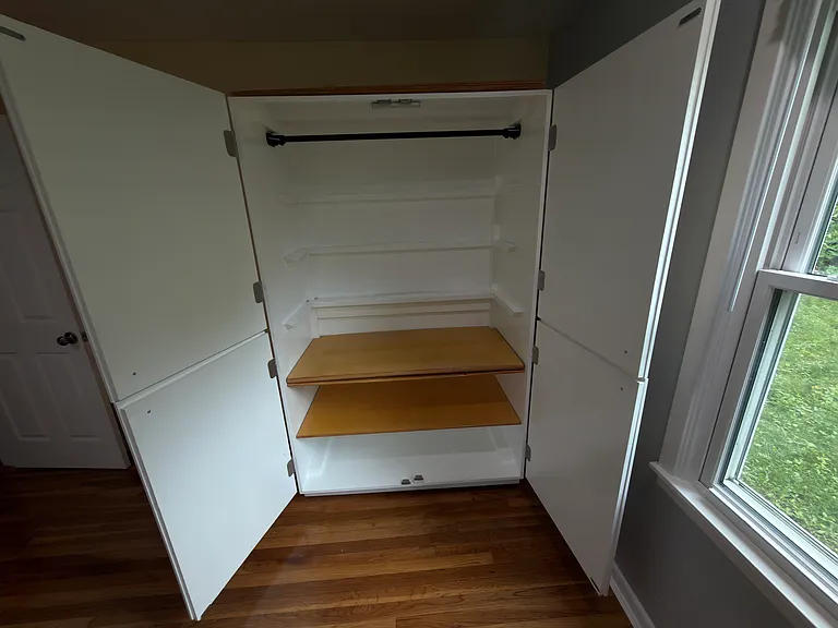 392 Riddle Rd #3 — Photo 4