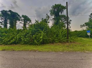 7501 Sara Ave N, Lehigh Acres, FL 33971