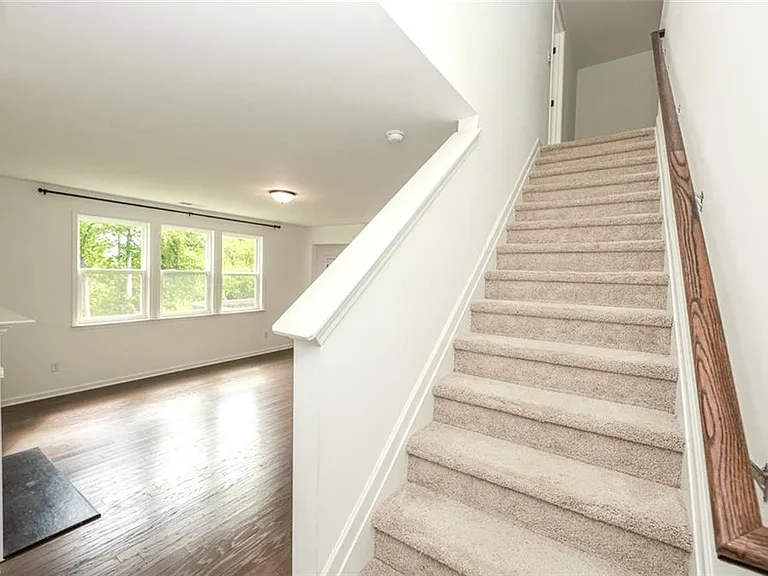 5575 Coltman Dr — Photo 16
