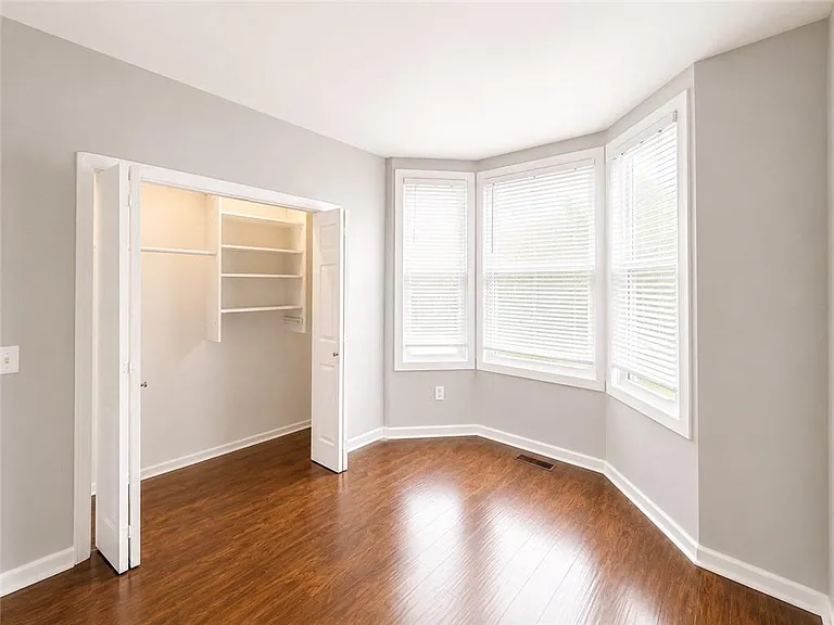 8 Slocum St #9 — Photo 8