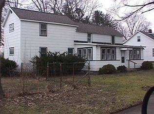 820 N Agnew St, Winamac, IN