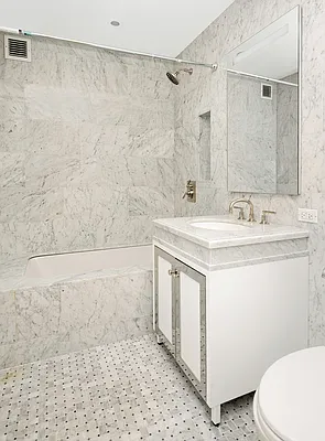 Sold by Oxford Property Group | media 8