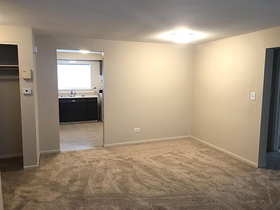 3rd image of 1479 Meyer St APT 2
