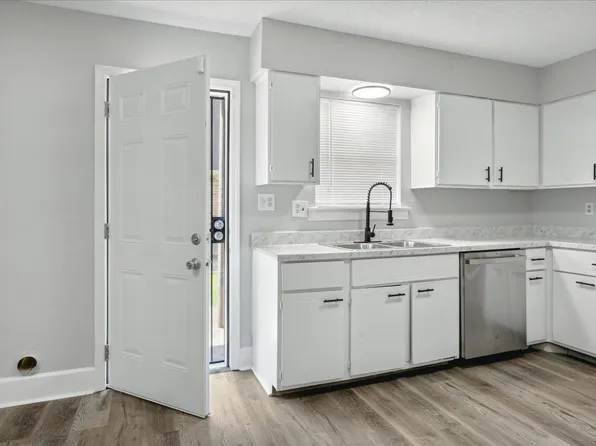 3249 Thirteen Colony Mall APT 3A, Memphis, TN 38115