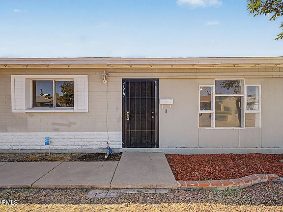 4th image of 7619 W Clarendon Avenue