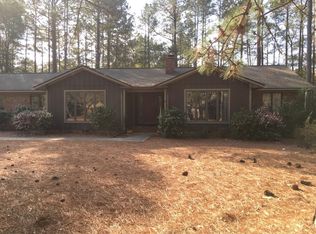 2 Apawamis Pl, Pinehurst, NC 28374