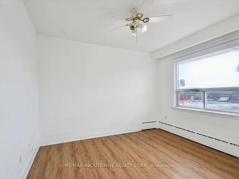 2 Wesley St #6 — Photo 23