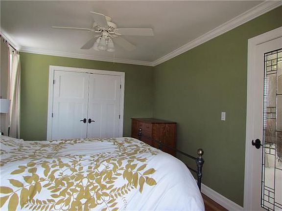 5th image of 130 Beach 121st St APT 3-F