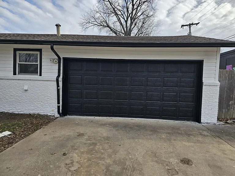 3304 S 88th East Ave — Photo 3