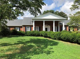 320 Maegeo Dr, Lexington, NC 27292
