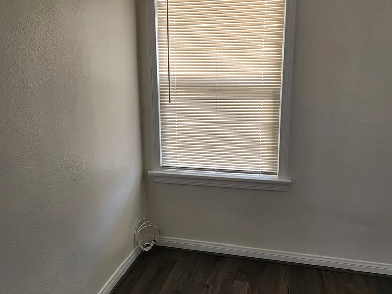 10567 Ohio St — Photo 11