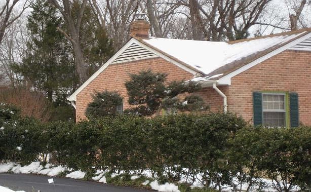 2nd image of 4832 Burnham Rd