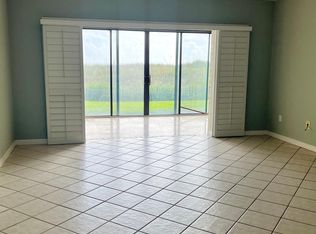 829 S 1st St #1-D, Jacksonville Beach, FL 32250
