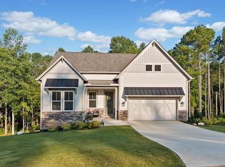 200 Linger Longer Dr, Ellijay, GA 30540