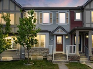 1333 N Windstone Rd SW, Airdrie, AB T4B 0N7