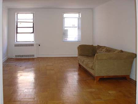 2nd image of 4018 Hampton St APT 4H