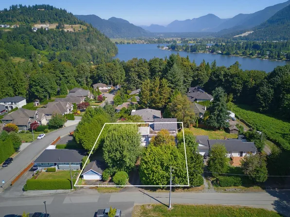35311 McEwen Ave, Mission, BC V2V 6R4