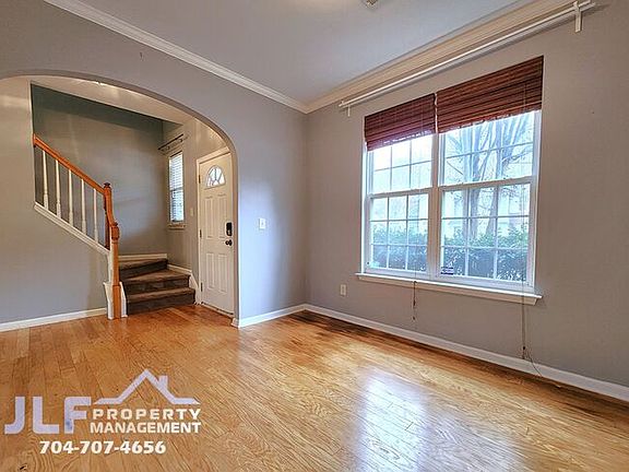 2nd image of 8219 Chaceview Ct