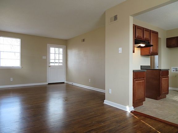 3rd image of 619 Bonwood Ave