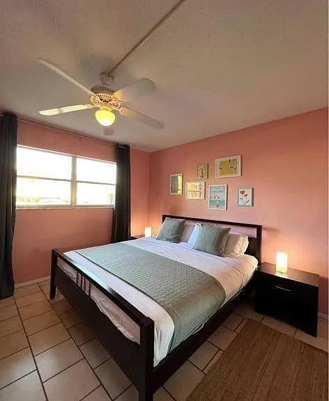 4652 Poinciana St #1 — Photo 15