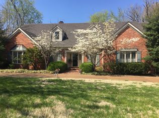 4111 Hillcrest Ave, Paducah, KY 42001