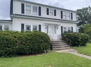 210 S Grace St, Lombard, IL 60148