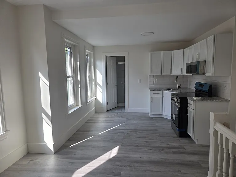 17 State Hill Rd — Photo 5