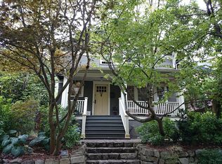 606 20th Ave E, Seattle, WA 98112