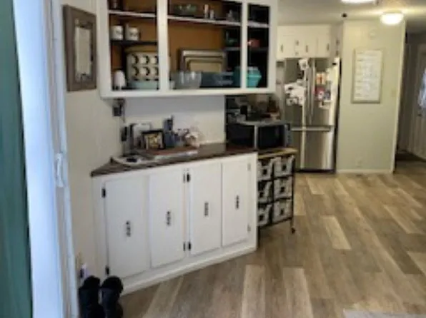 1155 SE Professional Mall Blvd Trailer 209, Pullman, WA 99163