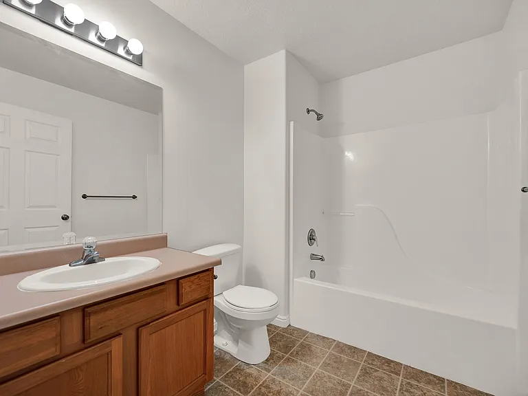 1624 Westbury Way #I — Photo 16