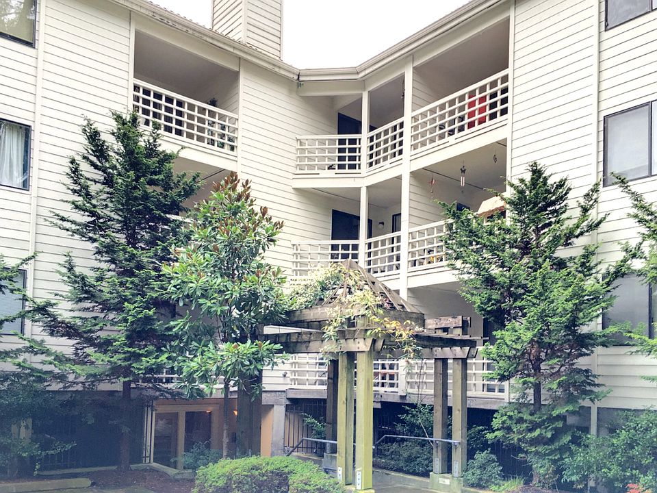 1st image of 700 N 160th St APT A204