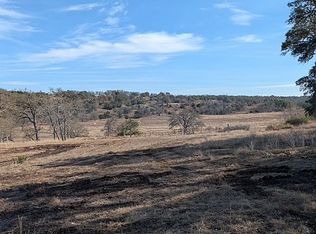 978 Wolf Pass, Fredericksburg, TX 78624