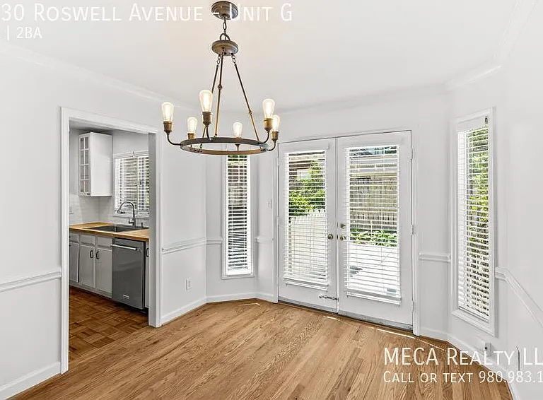 2330 Roswell Ave #G — Photo 13